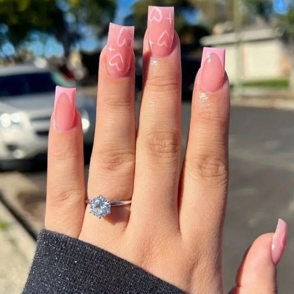 Other - 24 Pieces Fake Press On Nails